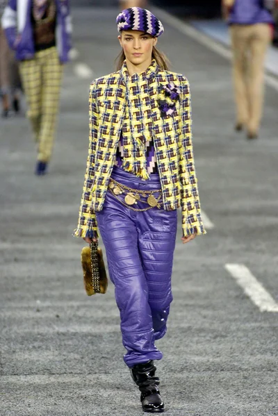 Look 24